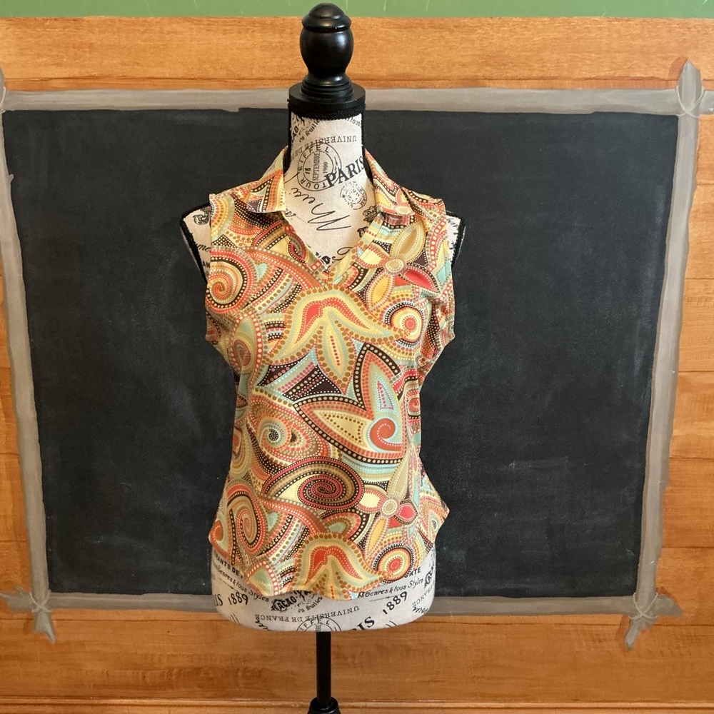 Bette & Court Orange and Brown Sleeveless Notched Collar Blouse size small